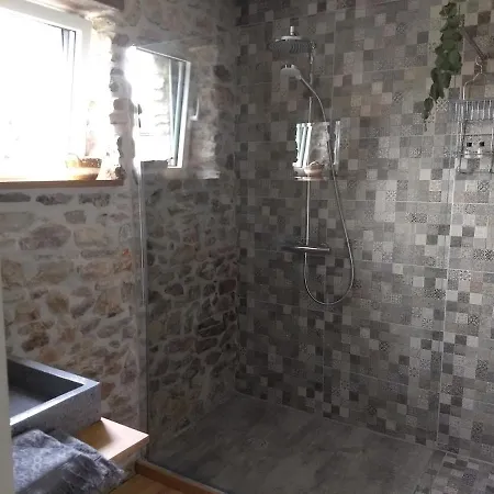 Bed and Breakfast La Grange Aux Dimes 3*