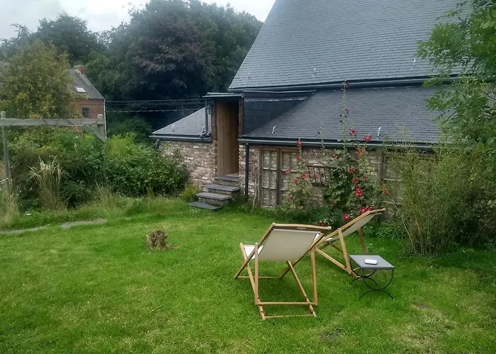 La Grange Aux Dimes Bed & Breakfast Walcourt